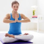 Йога при геморрое: польза, основные упражнения и методы